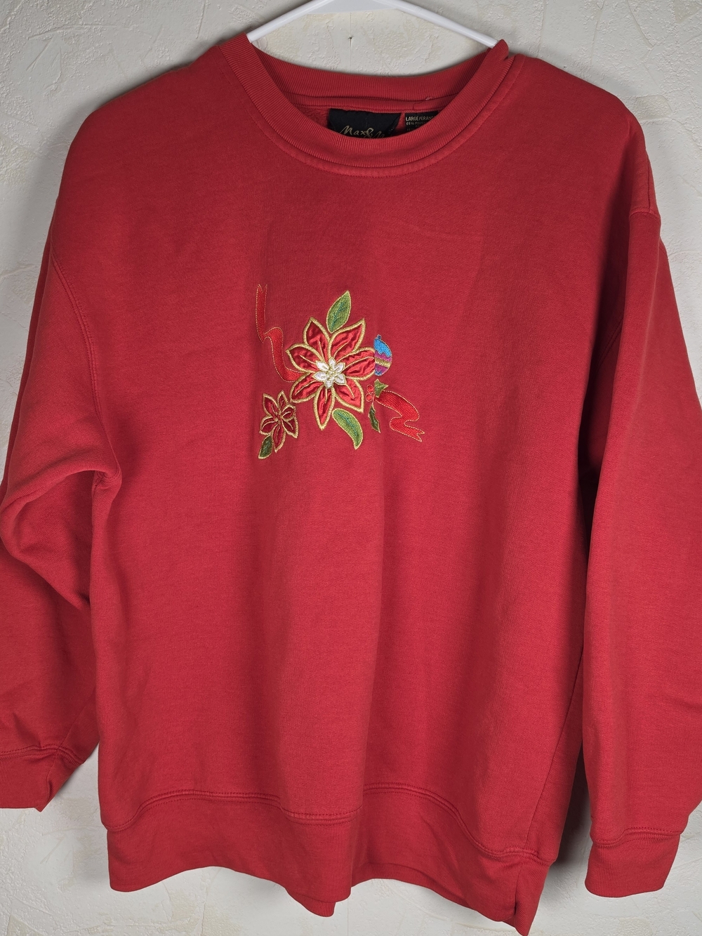Red Christmas Sweater Embroidered Crewneck Sweater Vintage 90s Womens Large